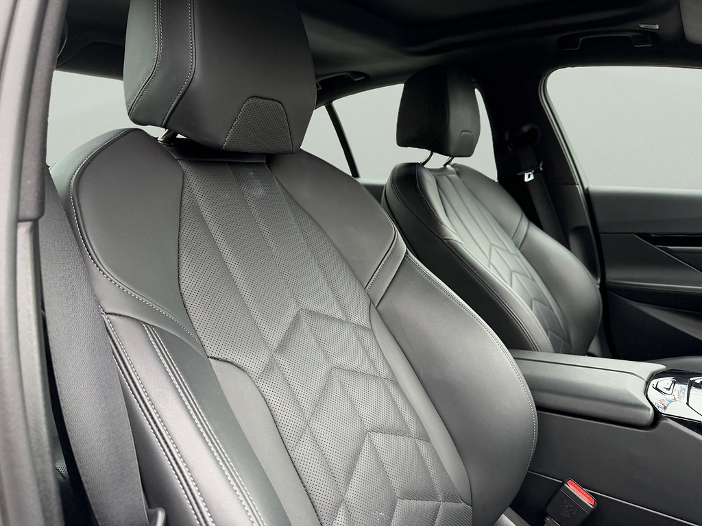 image-40 2024 BMW 5 Series