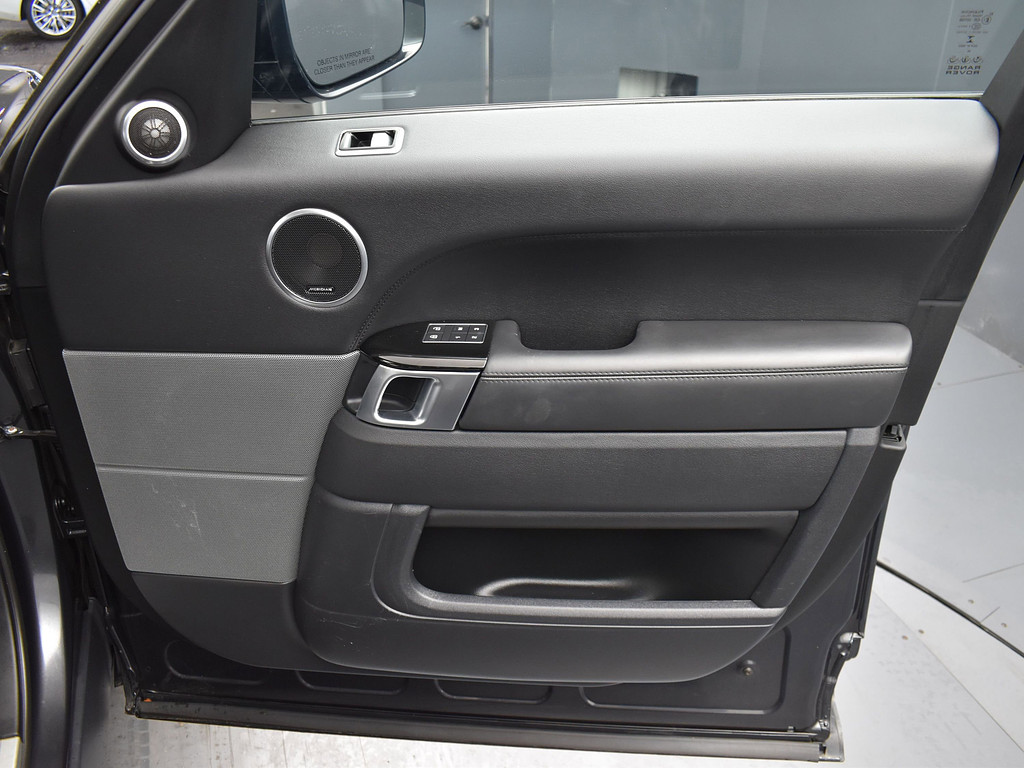 image-5 2021 Land Rover Range Rover Sport