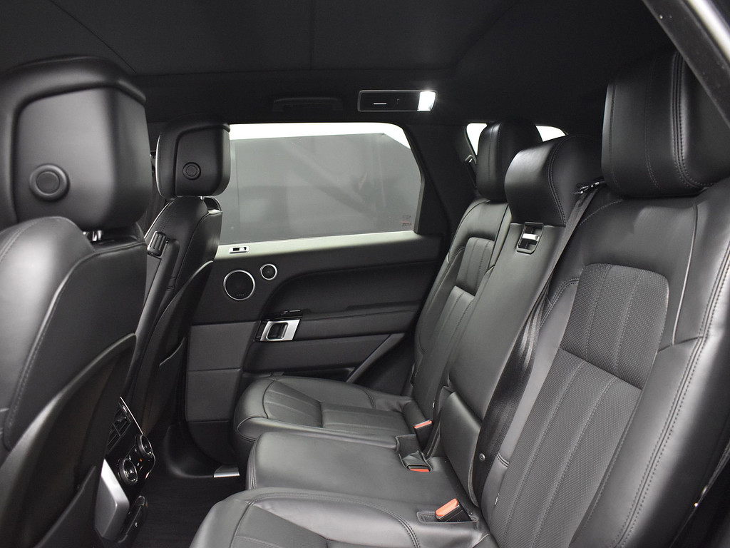 image-8 2021 Land Rover Range Rover Sport