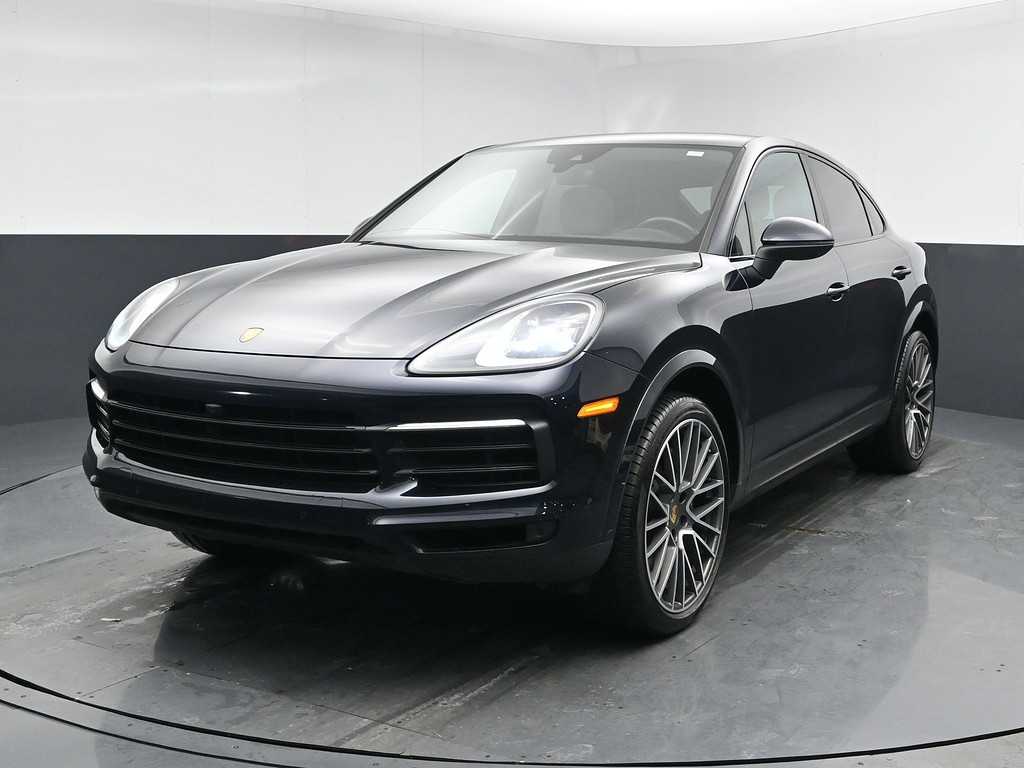 image-20 2022 Porsche Cayenne