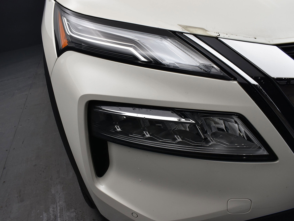 image-5 2023 Nissan Rogue