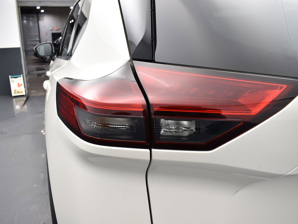 image-6 2023 Nissan Rogue