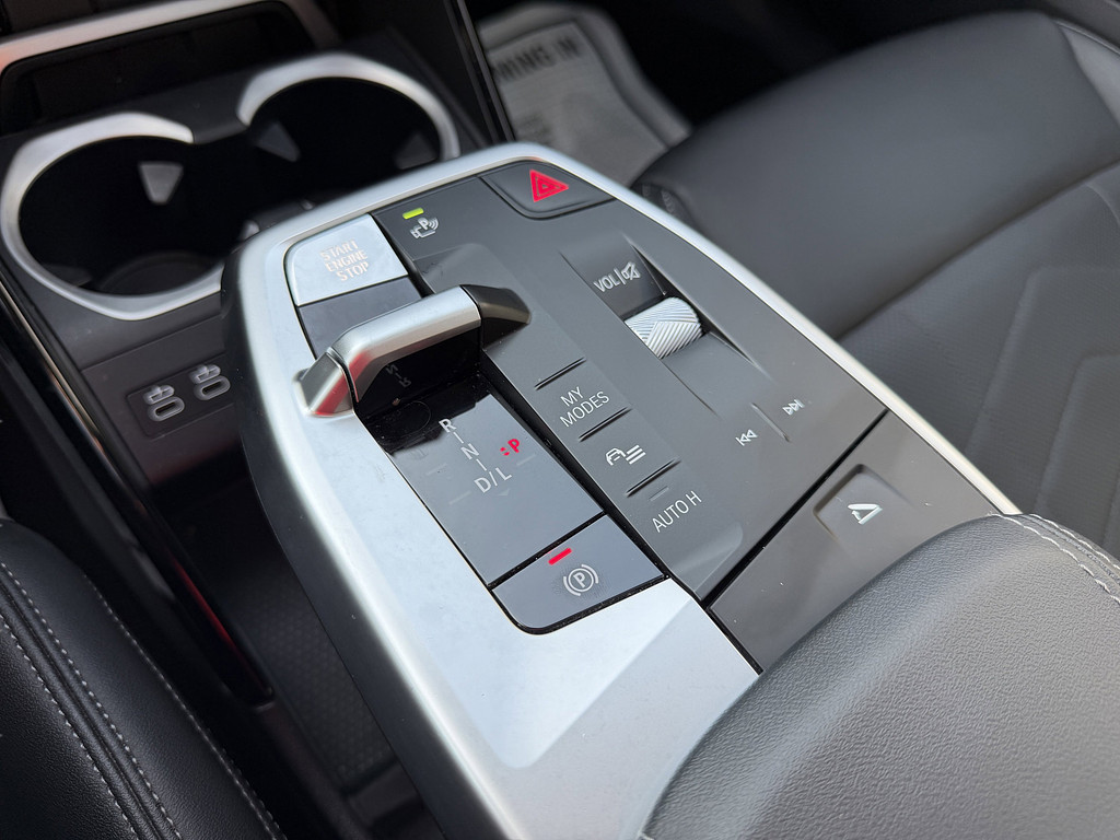 image-33 2025 BMW X1