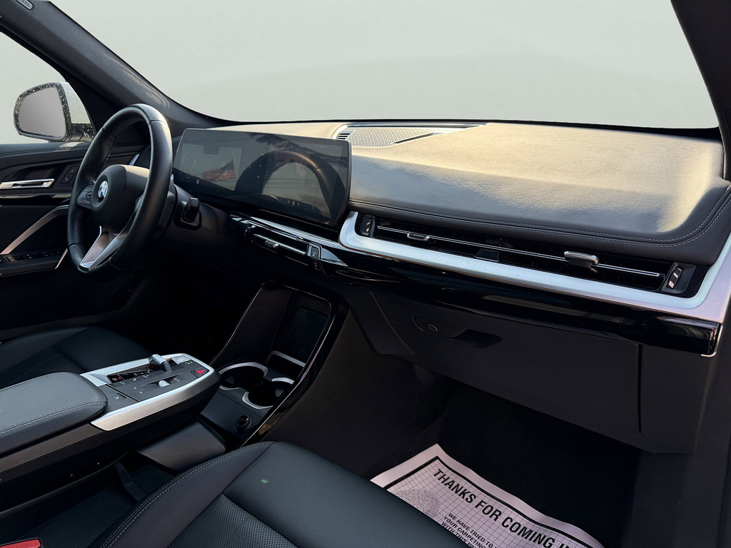 image-45 2025 BMW X1