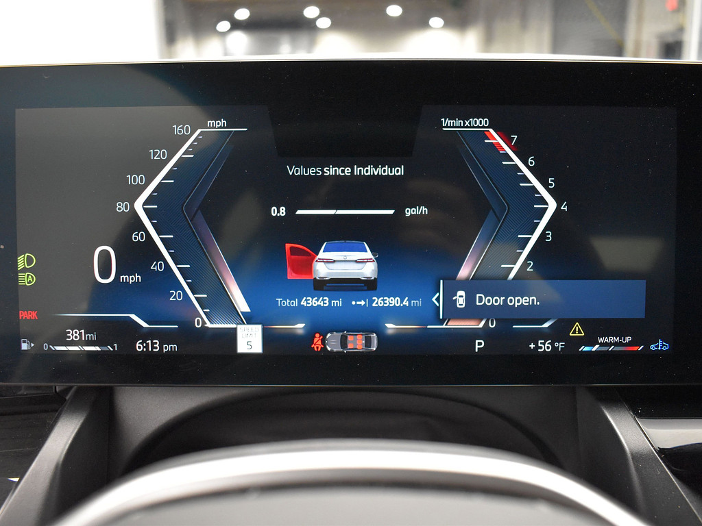 image-12 2024 BMW 5 Series