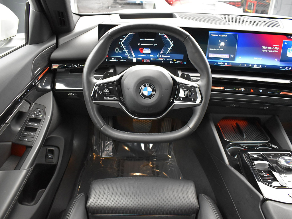 image-14 2024 BMW 5 Series