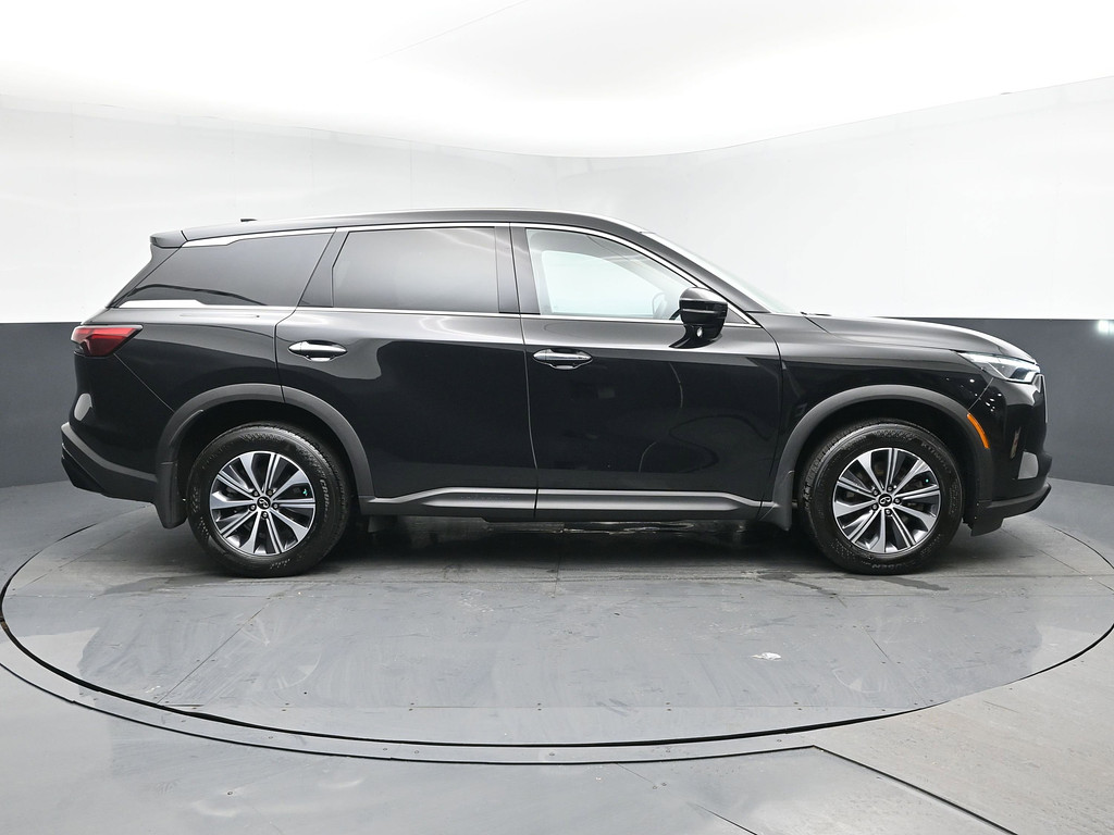 image-2 2023 Infiniti QX60
