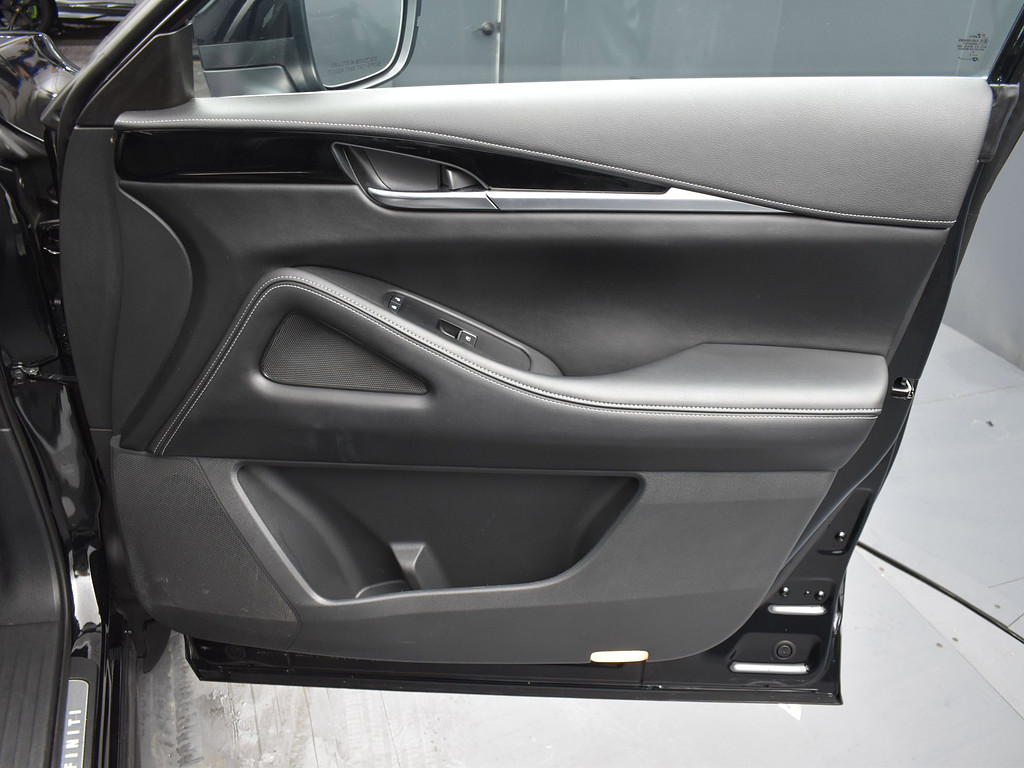 image-5 2023 Infiniti QX60