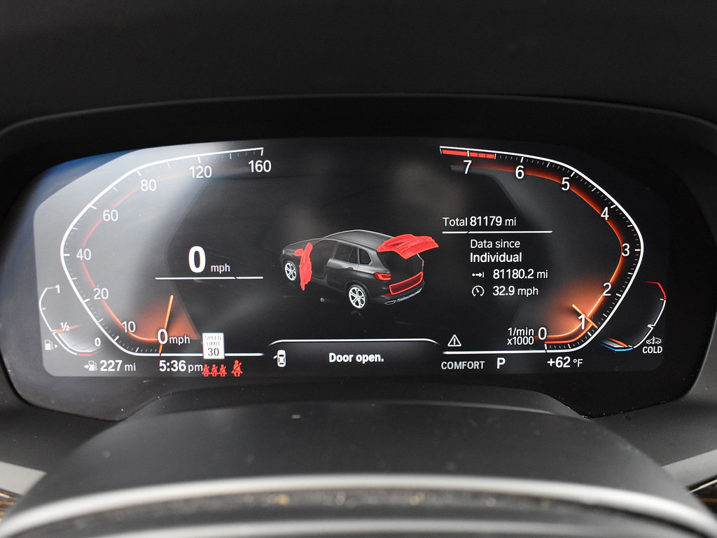 image-11 2020 BMW X5