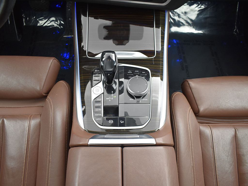 image-14 2020 BMW X5