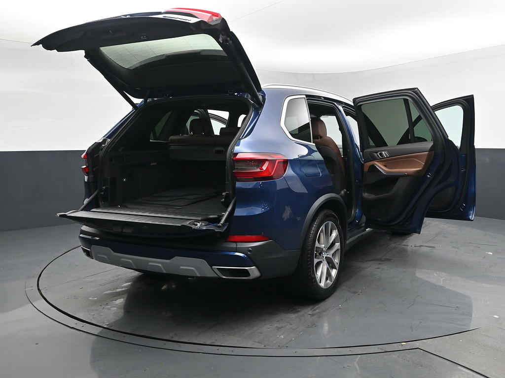 image-29 2020 BMW X5