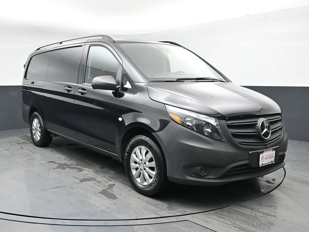 image-1 2022 Mercedes-Benz Metris Cargo Van