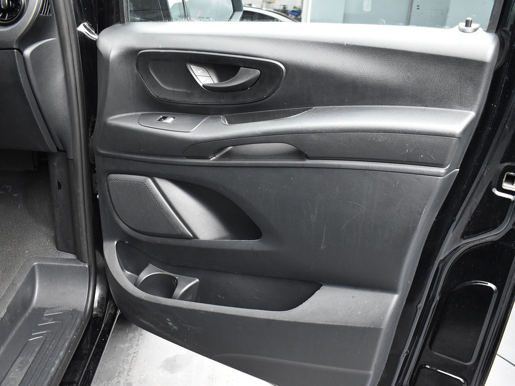 image-16 2022 Mercedes-Benz Metris Cargo Van