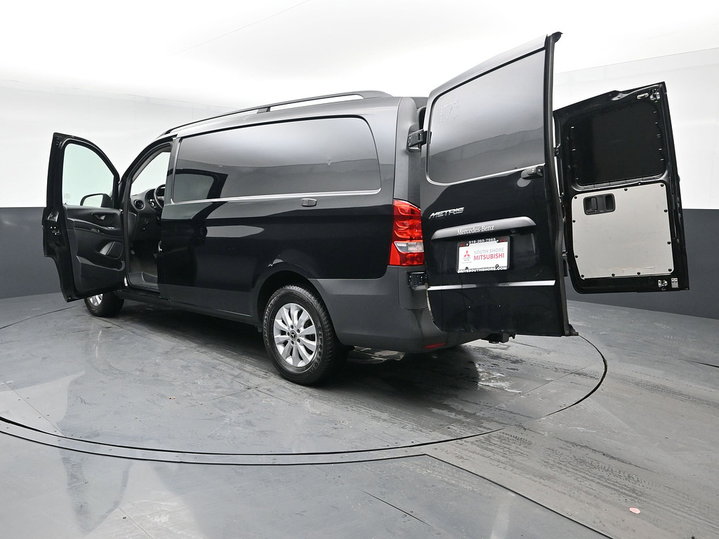image-28 2022 Mercedes-Benz Metris Cargo Van