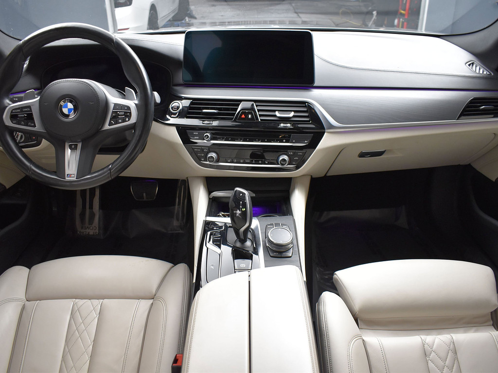 image-12 2022 BMW 5 Series