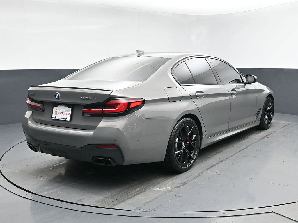 image-21 2022 BMW 5 Series