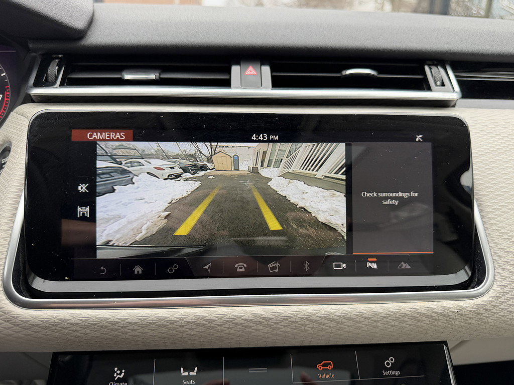 image-32 2020 Land Rover Range Rover Velar