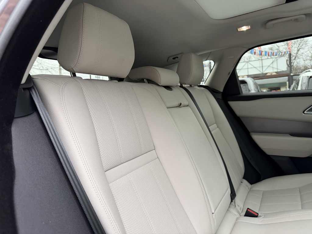 image-41 2020 Land Rover Range Rover Velar