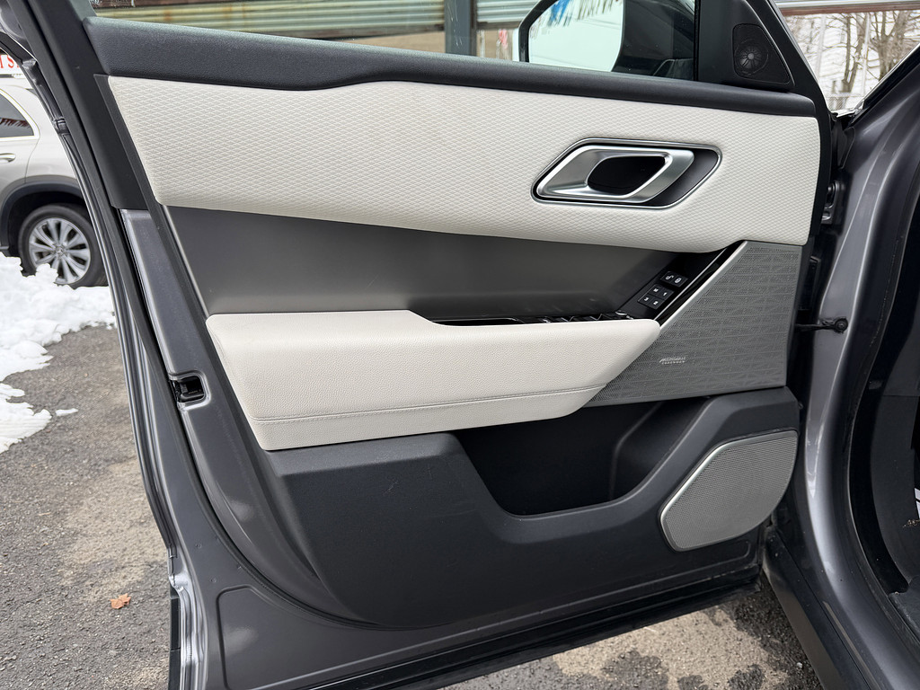 image-7 2020 Land Rover Range Rover Velar