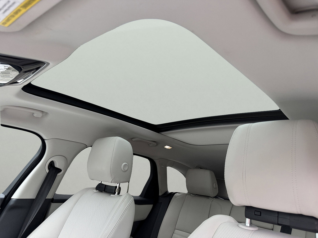 image-19 2020 Land Rover Range Rover Velar