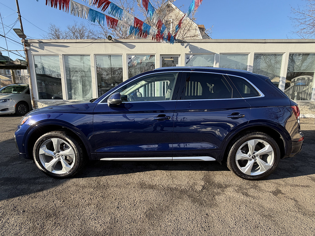 image-11 2021 Audi Q5