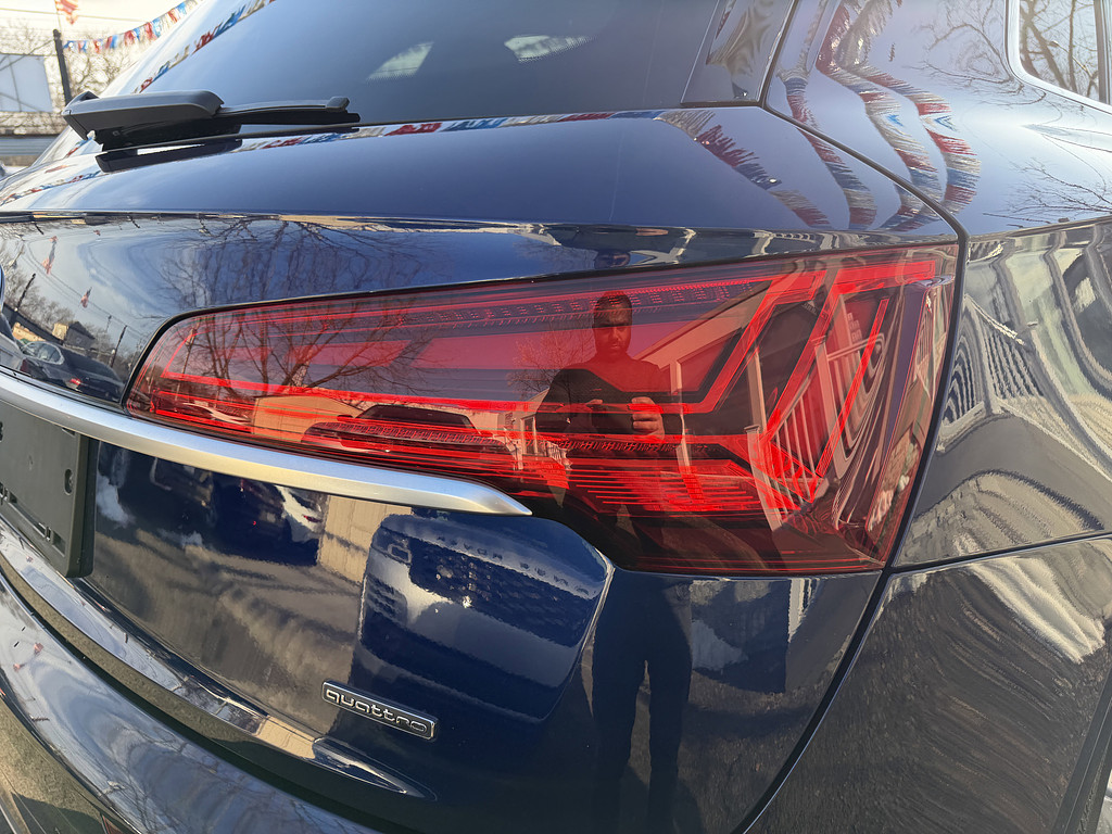 image-16 2021 Audi Q5