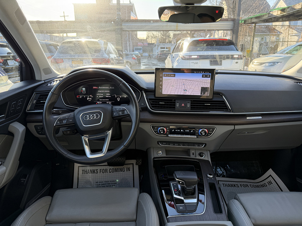 image-21 2021 Audi Q5