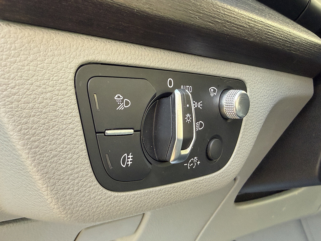 image-27 2021 Audi Q5