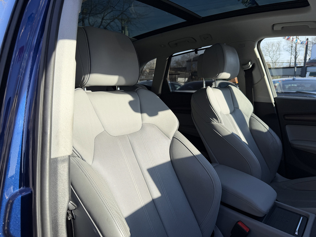 image-45 2021 Audi Q5