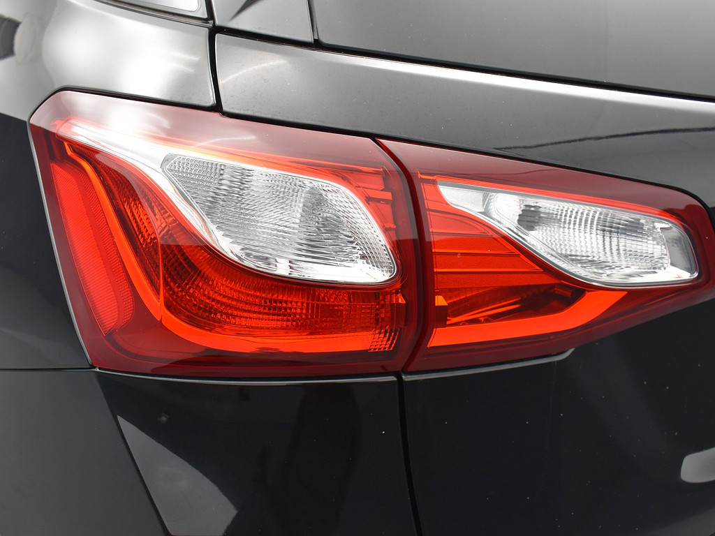 image-7 2021 Chevrolet Equinox