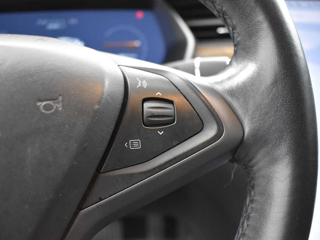 image-8 2018 Tesla Model S