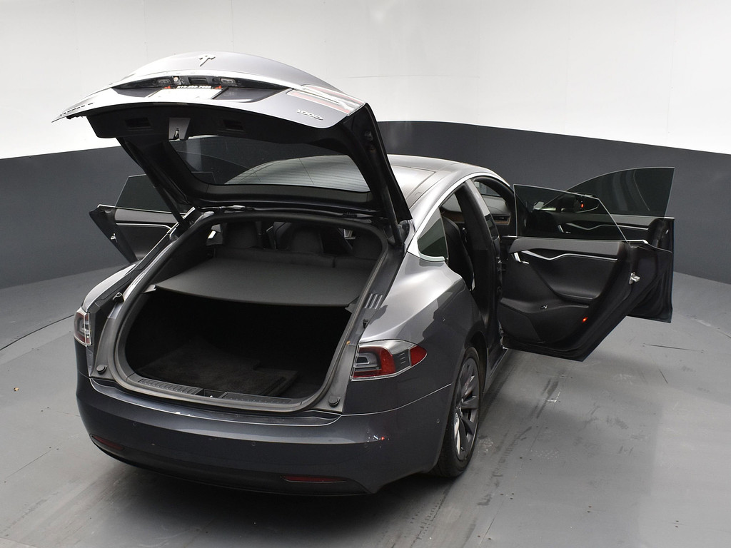 image-23 2018 Tesla Model S