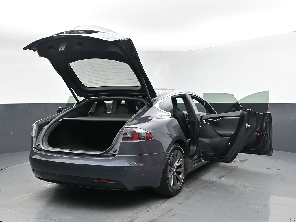 image-26 2018 Tesla Model S