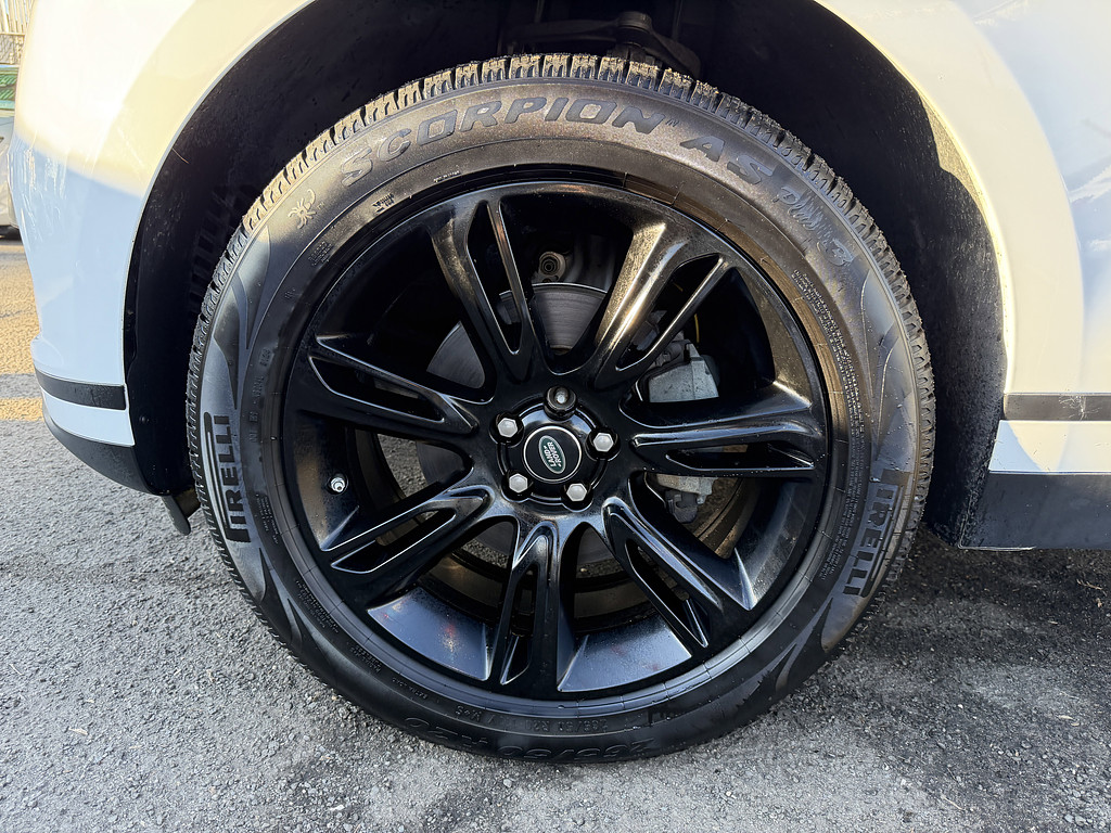 image-17 2019 Land Rover Range Rover Velar