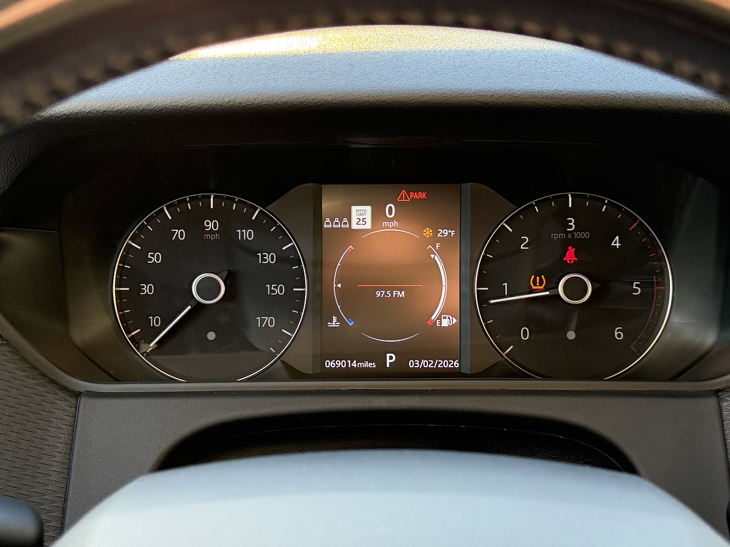 image-26 2019 Land Rover Range Rover Velar