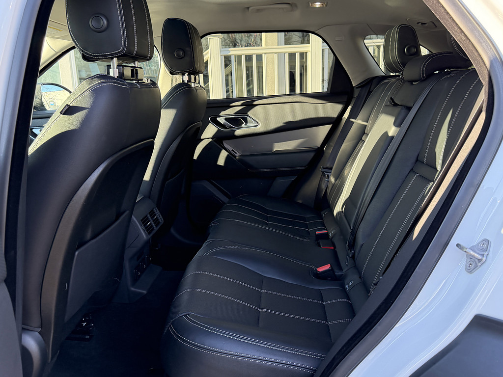 image-36 2019 Land Rover Range Rover Velar