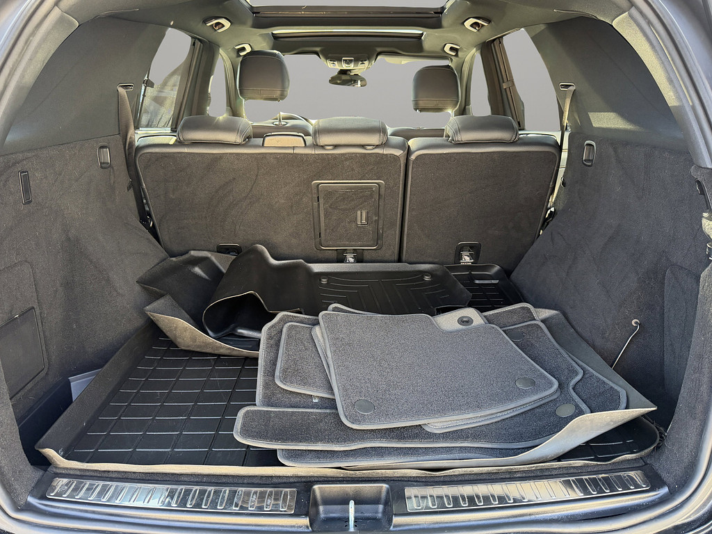 2017 Mercedes-Benz GLE Located at South Shore Mitsubishi light-box-slides