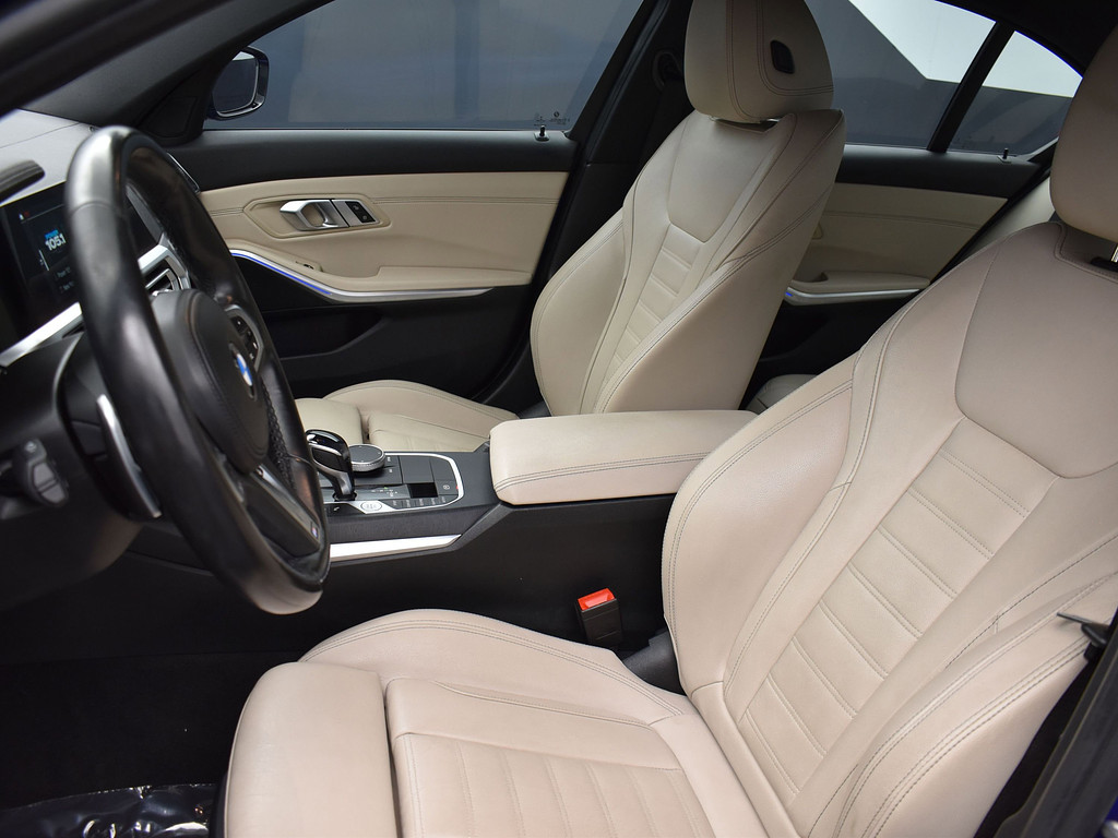 2021 BMW 3 Series Located at South Shore Mitsubishi slide-image