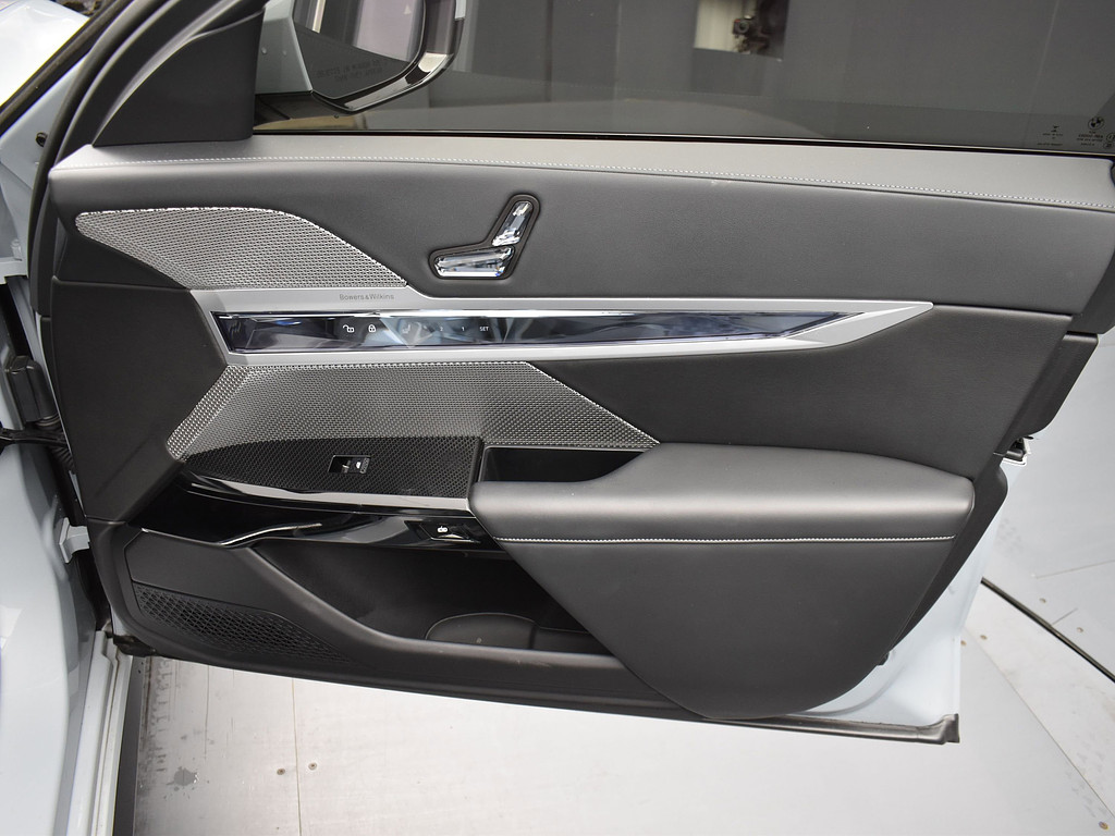 2023 BMW 7 Series Located at South Shore Mitsubishi light-box-slides