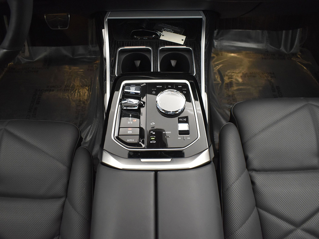 2023 BMW 7 Series Located at South Shore Mitsubishi light-box-slides