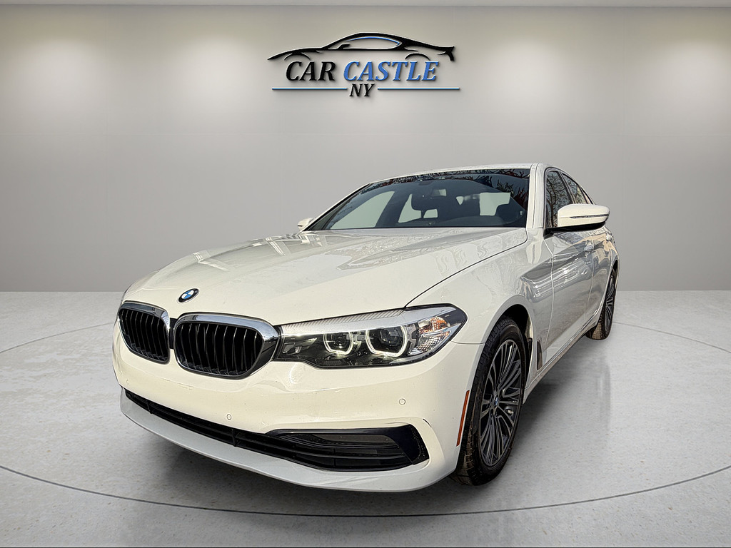 2019 BMW 5 Series Located at South Shore Mitsubishi light-box-slides