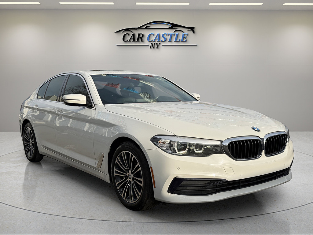 2019 BMW 5 Series Located at South Shore Mitsubishi light-box-slides