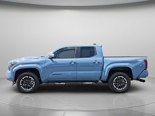 Thumbnail - 2026 Toyota Tacoma Hybrid