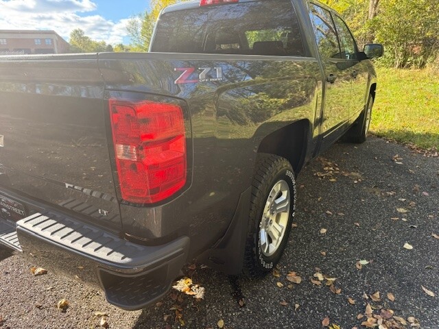2018 Chevrolet Silverado Located at Cartime light-box-slides