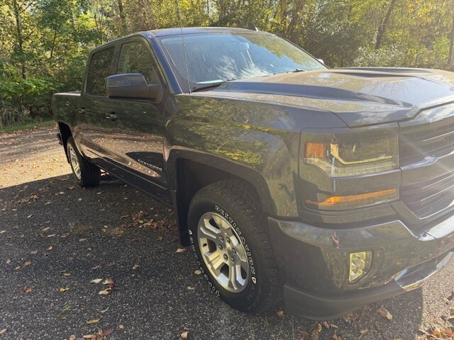 2018 Chevrolet Silverado Located at Cartime light-box-slides