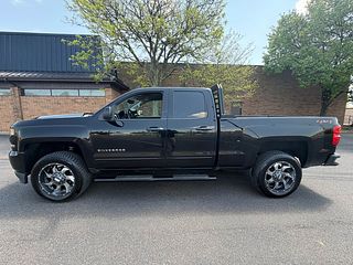 Thumbnail - 2019 Chevrolet Silverado 1500 LT LD