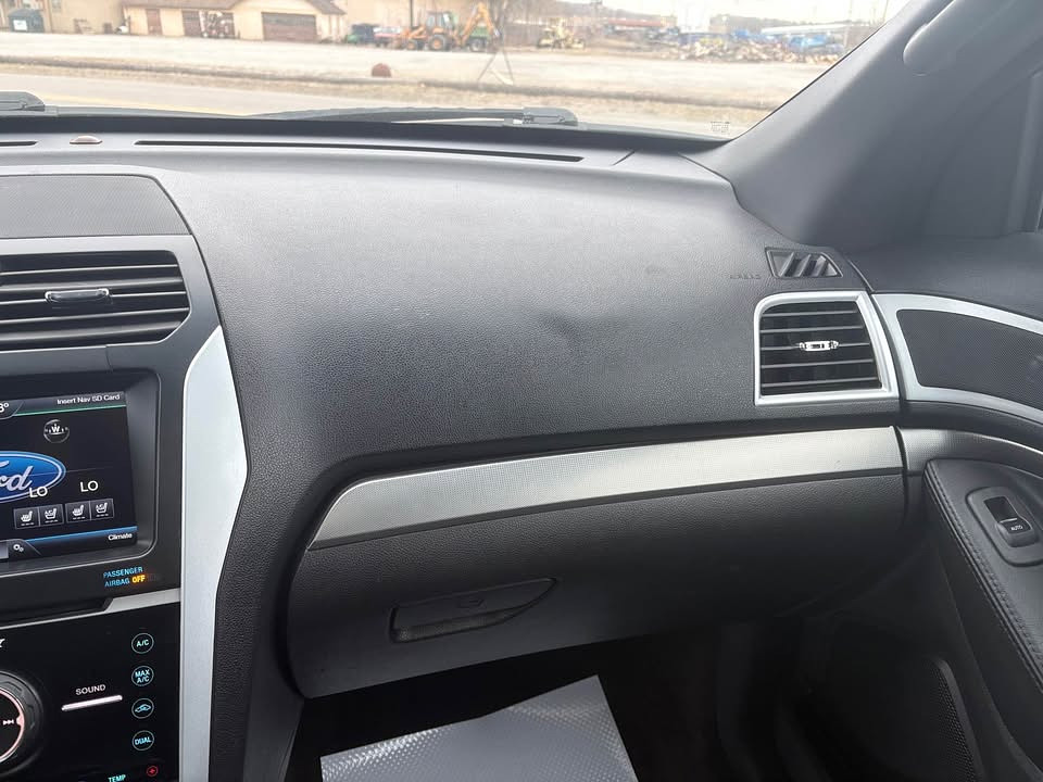 2014 Ford Explorer Sport Located at Cartime slide-image