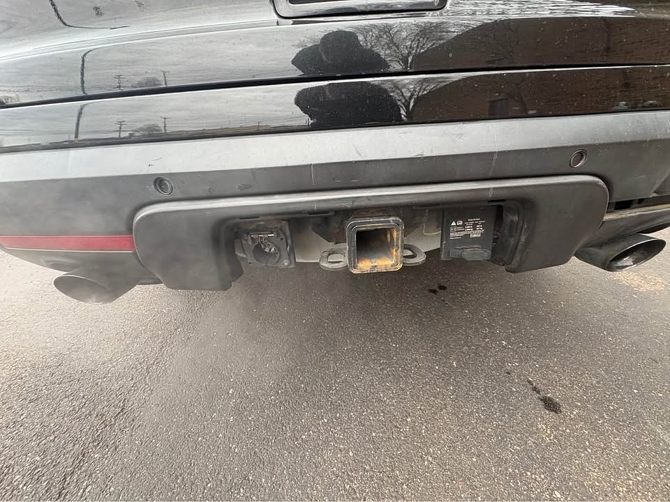 2014 Ford Explorer Sport Located at Cartime light-box-slides