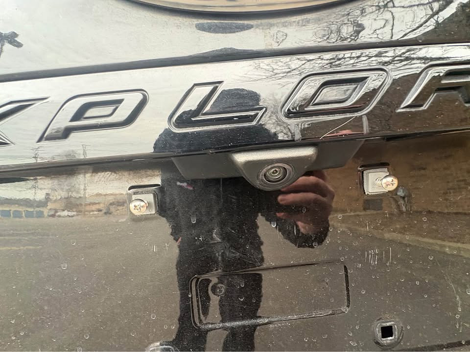 2014 Ford Explorer Sport Located at Cartime slide-image