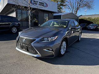 Thumbnail - 2017 Lexus ES